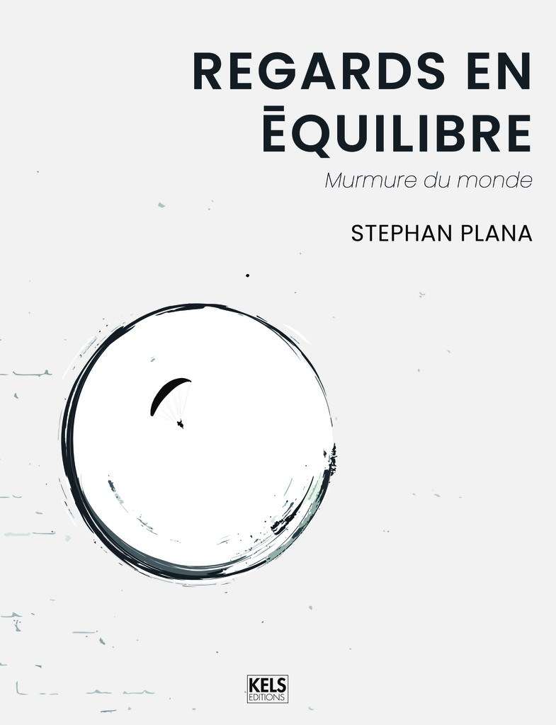 couv regards en équilibre - livre photo plana